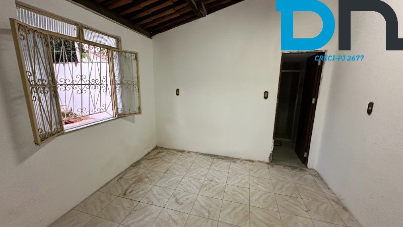 Casa à venda com 5 quartos, 120m² - Foto 17