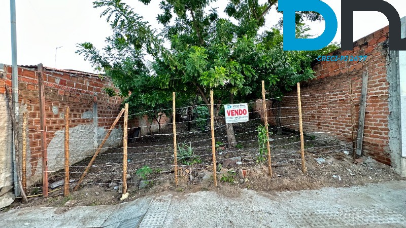 Terreno à venda, 200m² - Foto 1