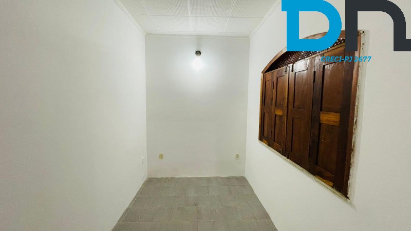 Casa para alugar com 4 quartos, 250m² - Foto 21