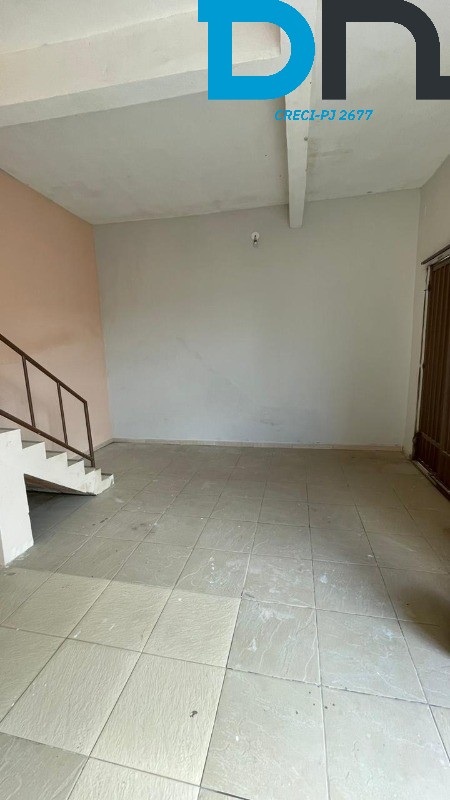 Casa à venda com 2 quartos, 160m² - Foto 6