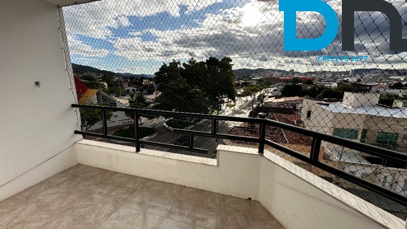 Apartamento à venda com 2 quartos, 90m² - Foto 7