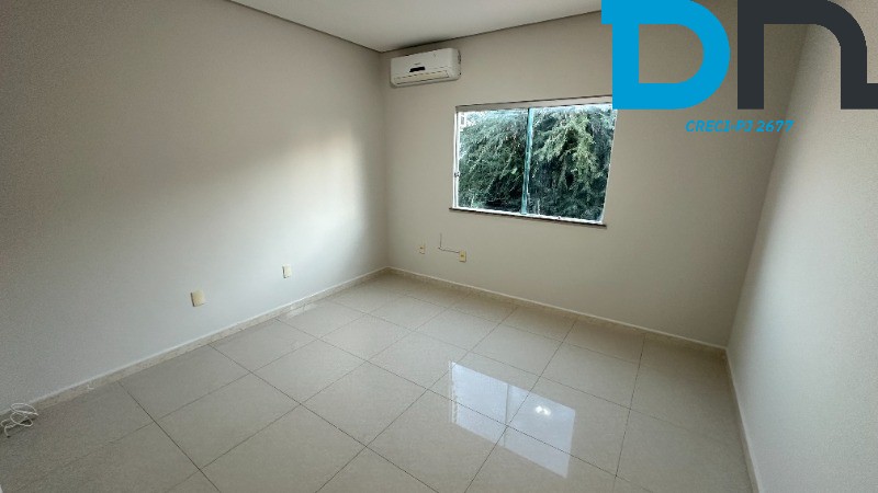 Casa à venda e aluguel com 3 quartos, 200m² - Foto 17