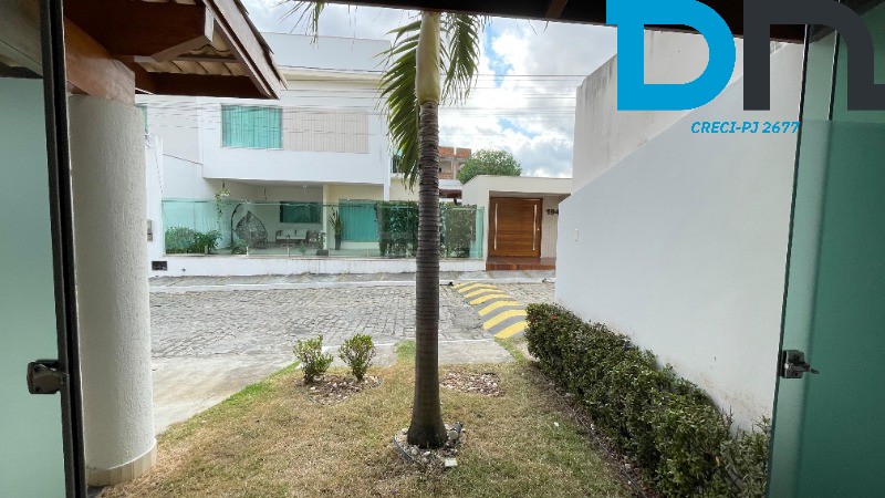 Casa à venda com 3 quartos, 210m² - Foto 6