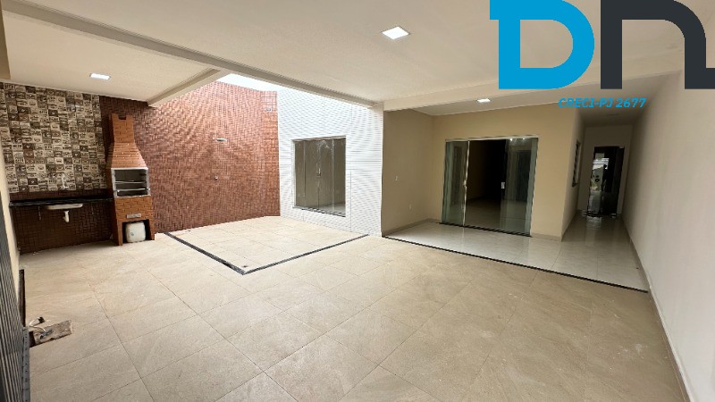 Casa à venda com 3 quartos, 200m² - Foto 2