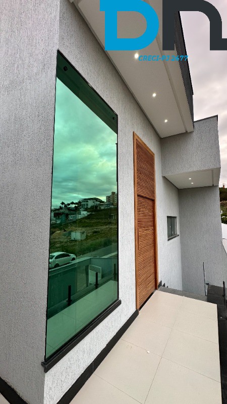 Casa à venda com 3 quartos, 200m² - Foto 7