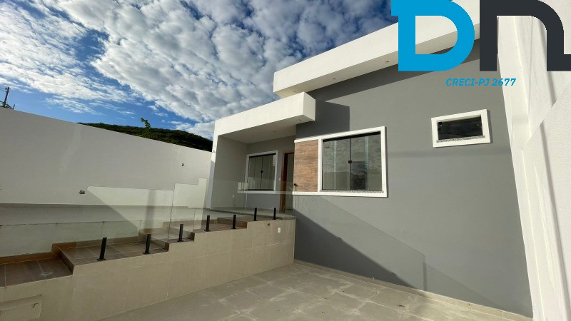 Casa à venda com 3 quartos, 200m² - Foto 2