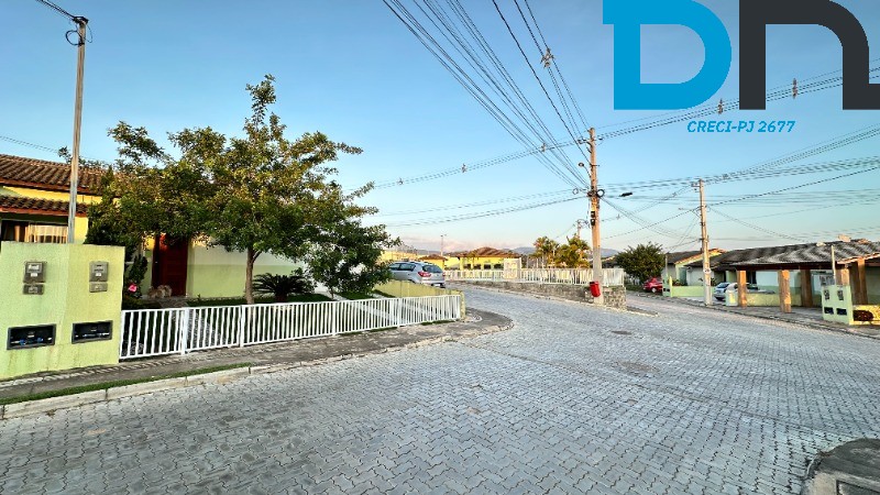 Casa à venda com 2 quartos, 180m² - Foto 2