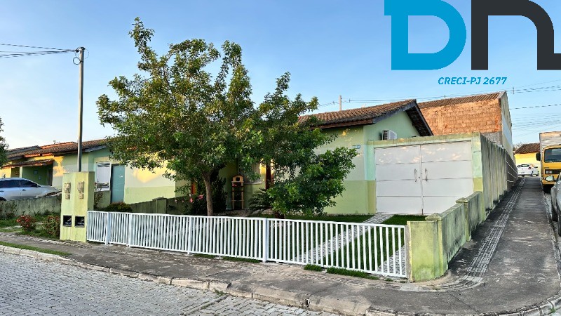 Casa à venda com 2 quartos, 180m² - Foto 1