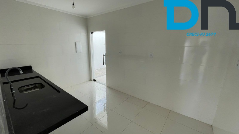 Casa à venda com 3 quartos, 200m² - Foto 11