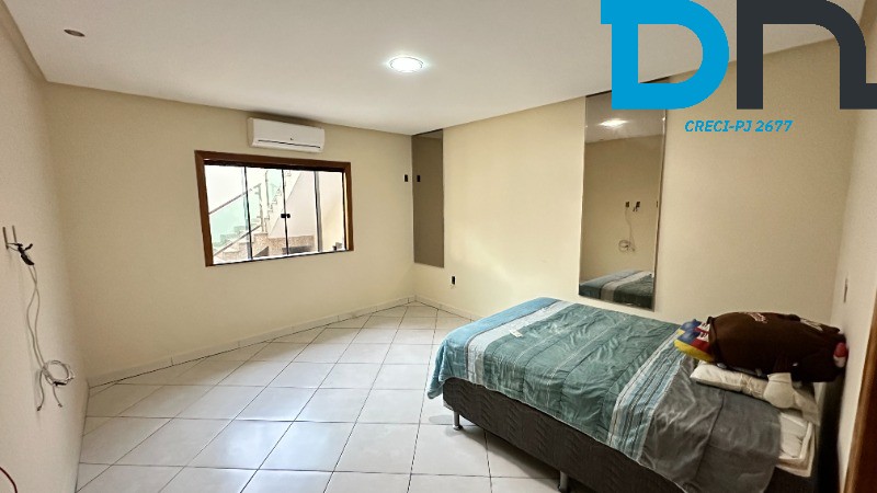 Casa à venda com 4 quartos, 300m² - Foto 6