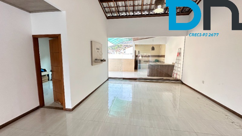 Casa à venda com 4 quartos, 300m² - Foto 18