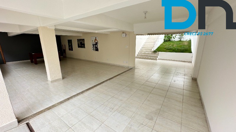 Casa à venda e aluguel com 3 quartos, 250m² - Foto 8