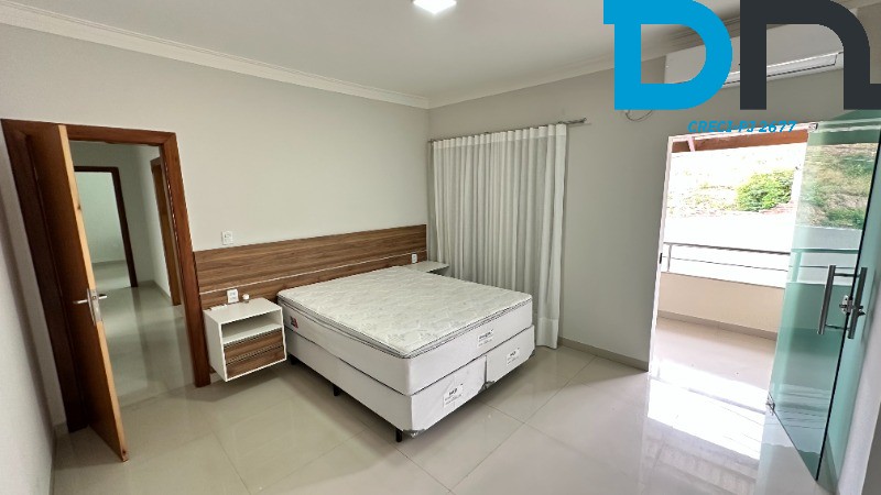 Casa à venda e aluguel com 3 quartos, 250m² - Foto 19