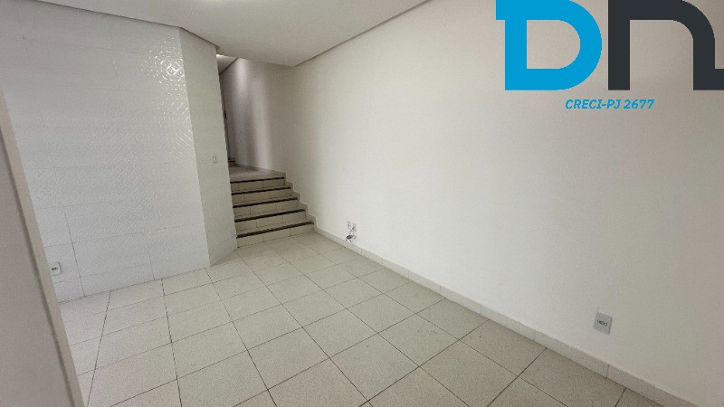 Casa à venda e aluguel com 3 quartos, 300m² - Foto 9