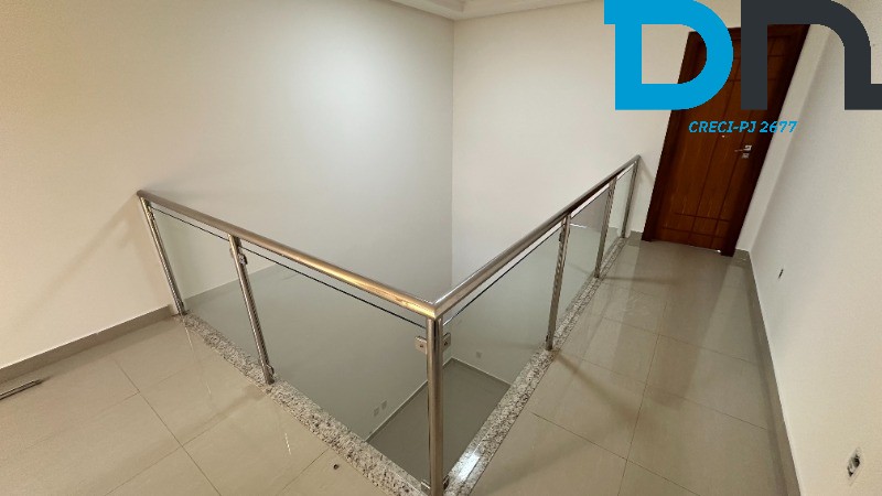 Casa para alugar com 3 quartos, 250m² - Foto 13