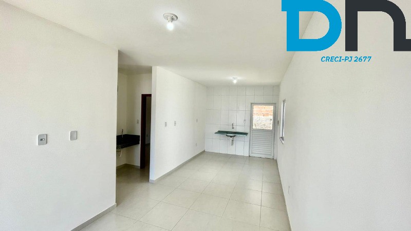 Casa à venda com 2 quartos, 120m² - Foto 3