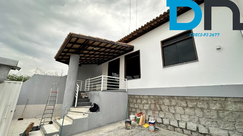 Casa à venda e aluguel com 3 quartos, 120m² - Foto 2