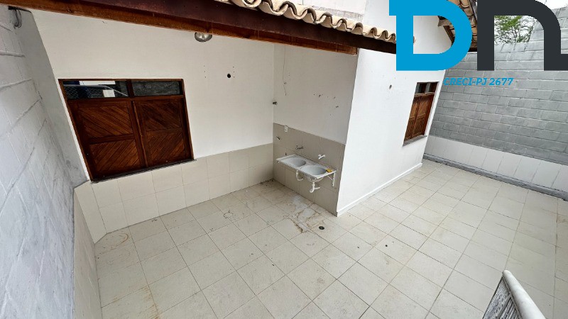 Casa à venda e aluguel com 3 quartos, 120m² - Foto 11