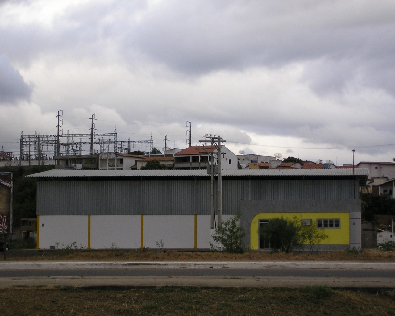 Depósito-Galpão-Armazém para alugar, 923m² - Foto 1