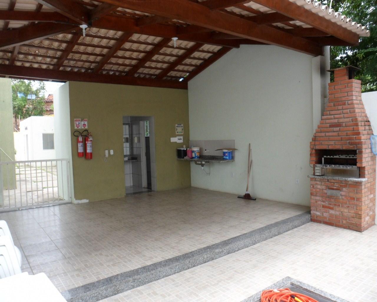 Apartamento para alugar com 2 quartos, 55m² - Foto 15