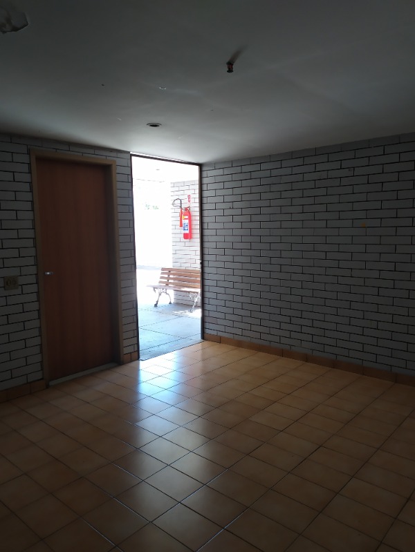 Apartamento à venda com 3 quartos, 130m² - Foto 2