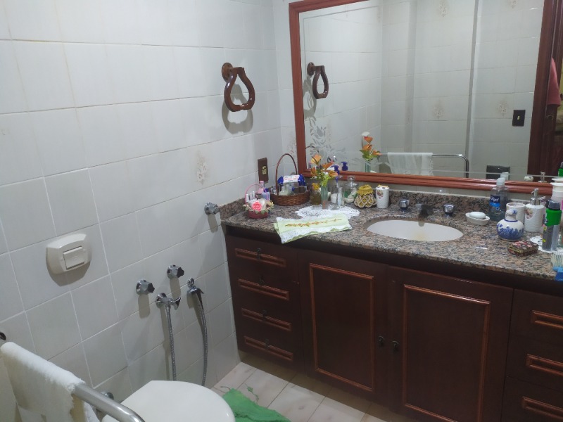 Apartamento à venda com 3 quartos, 130m² - Foto 10