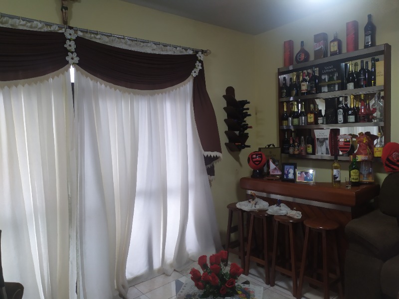 Apartamento à venda com 3 quartos, 130m² - Foto 1