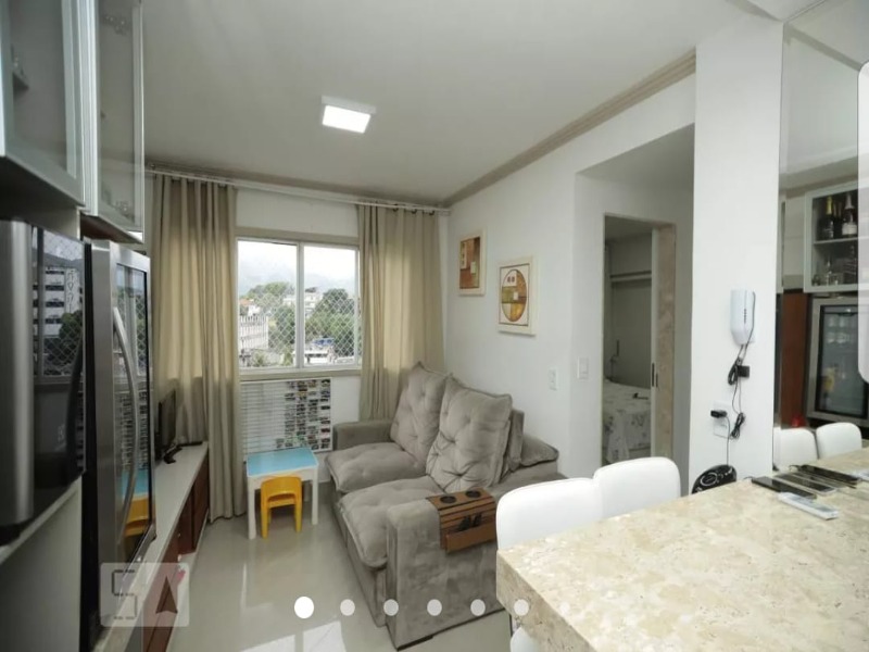 Apartamento à venda com 2 quartos, 50m² - Foto 1