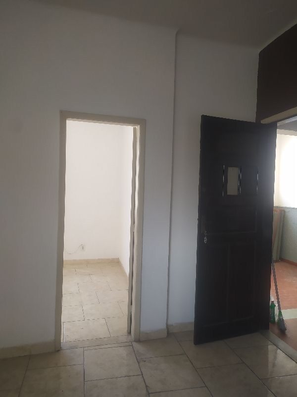 Apartamento à venda com 1 quarto, 42m² - Foto 4