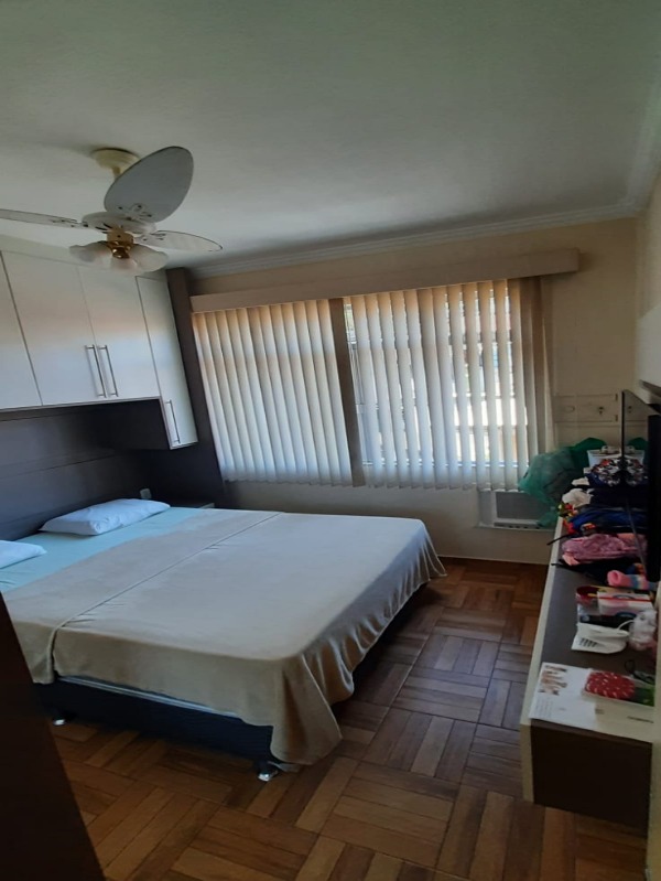 Apartamento à venda com 2 quartos, 67m² - Foto 4