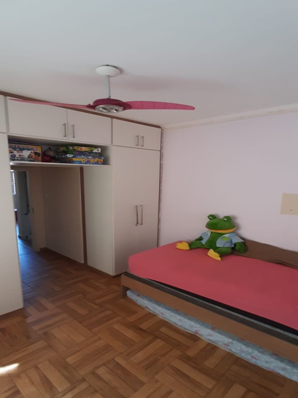 Apartamento à venda com 2 quartos, 67m² - Foto 3