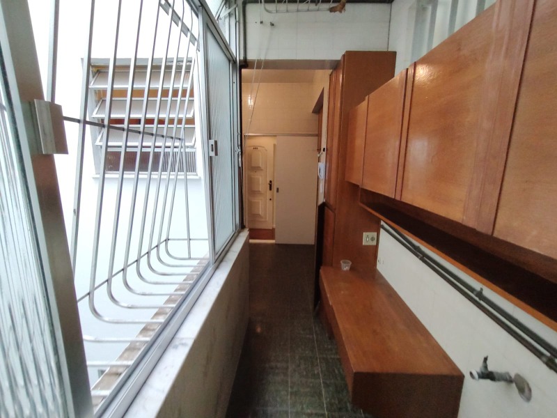 Apartamento à venda com 3 quartos, 95m² - Foto 11