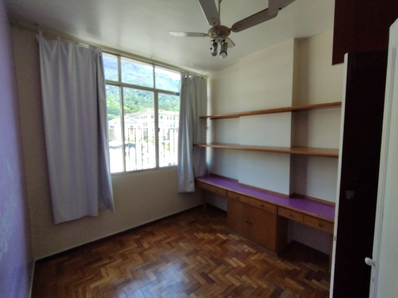 Apartamento à venda com 3 quartos, 95m² - Foto 5