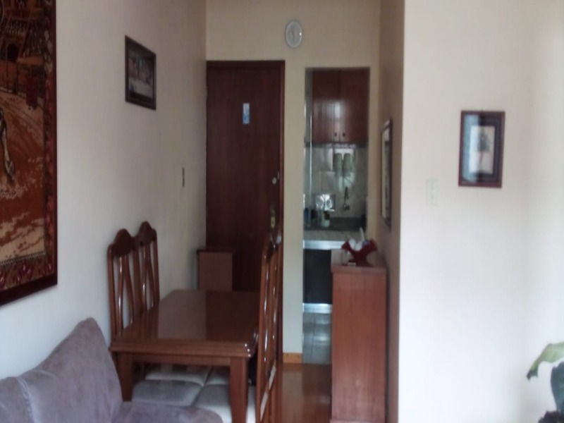 Apartamento à venda com 2 quartos, 65m² - Foto 1