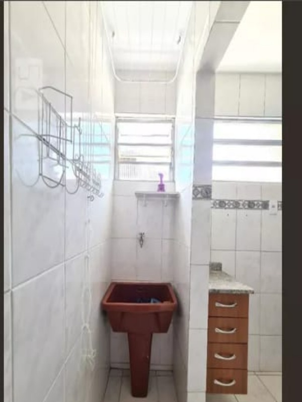 Apartamento à venda com 2 quartos, 55m² - Foto 13