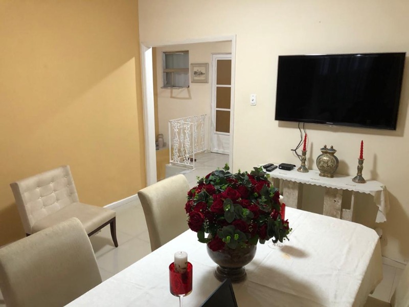 Apartamento à venda com 6 quartos, 240m² - Foto 9