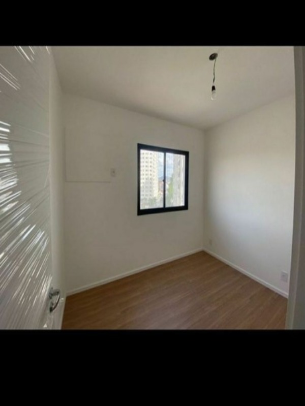 Apartamento à venda com 2 quartos, 60m² - Foto 3