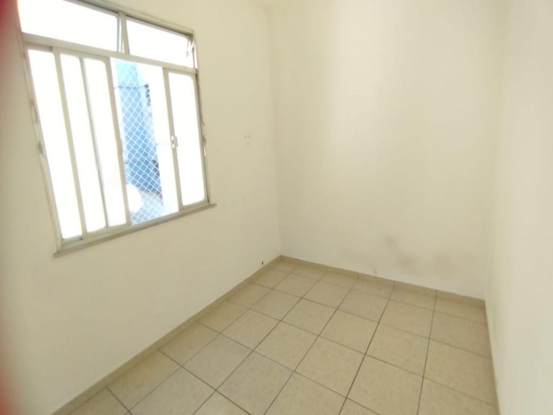 Apartamento à venda com 2 quartos, 70m² - Foto 7