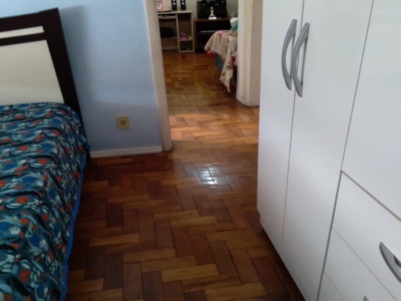 Apartamento à venda com 2 quartos, 70m² - Foto 4