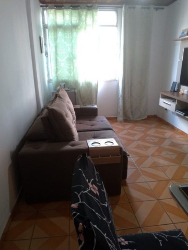 Apartamento à venda com 2 quartos, 62m² - Foto 3