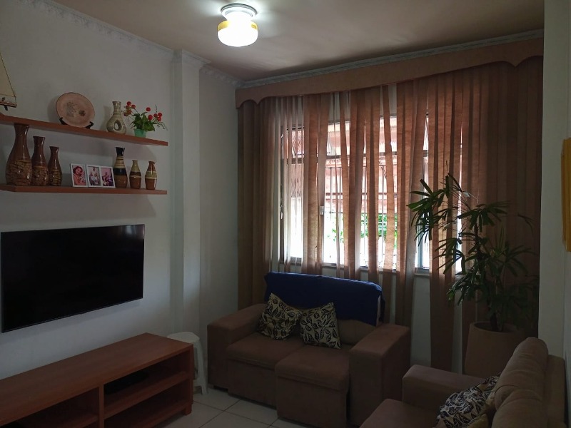 Apartamento à venda com 3 quartos, 60m² - Foto 1