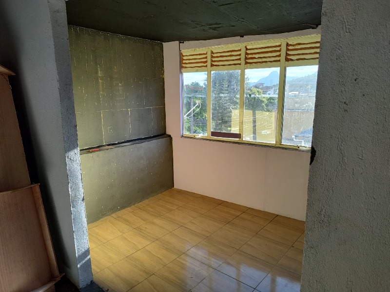 Apartamento à venda com 2 quartos, 100m² - Foto 2