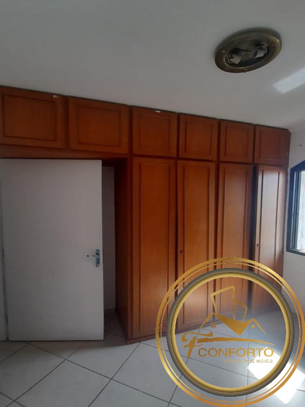 Sobrado à venda com 4 quartos, 210m² - Foto 26