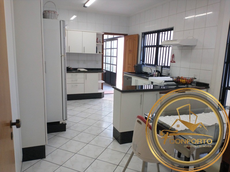 Sobrado à venda com 3 quartos, 140m² - Foto 12