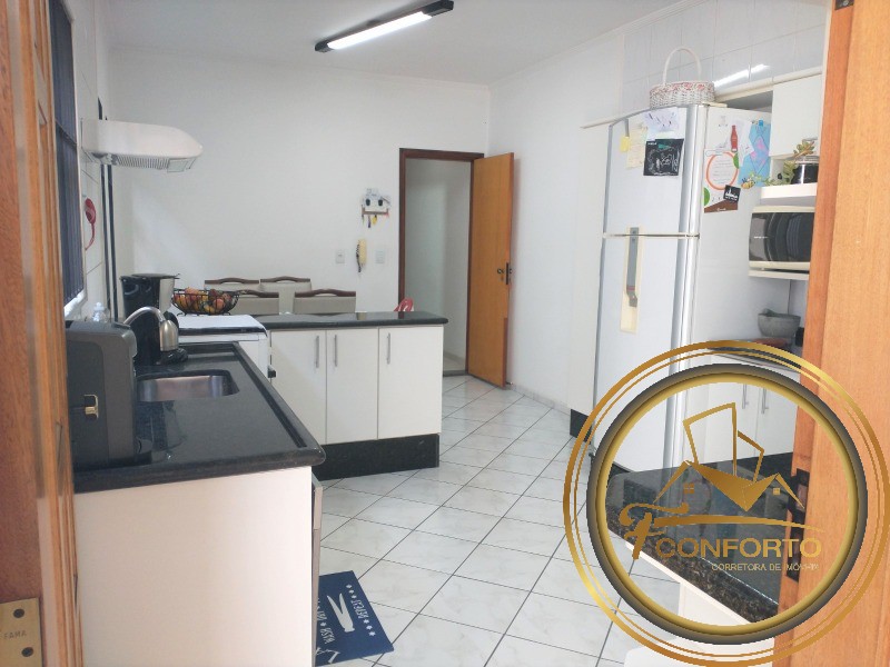 Sobrado à venda com 3 quartos, 140m² - Foto 21