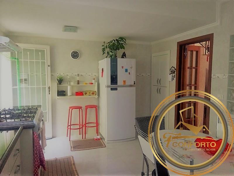 Casa à venda com 3 quartos, 220m² - Foto 20