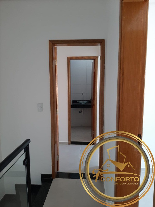 Sobrado à venda com 2 quartos, 70m² - Foto 12