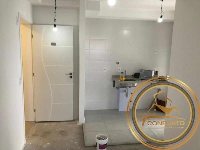 Apartamento à venda com 2 quartos, 72m² - Foto 2