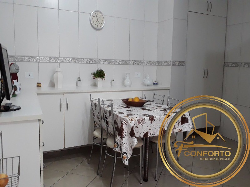 Sobrado à venda com 3 quartos, 294m² - Foto 12