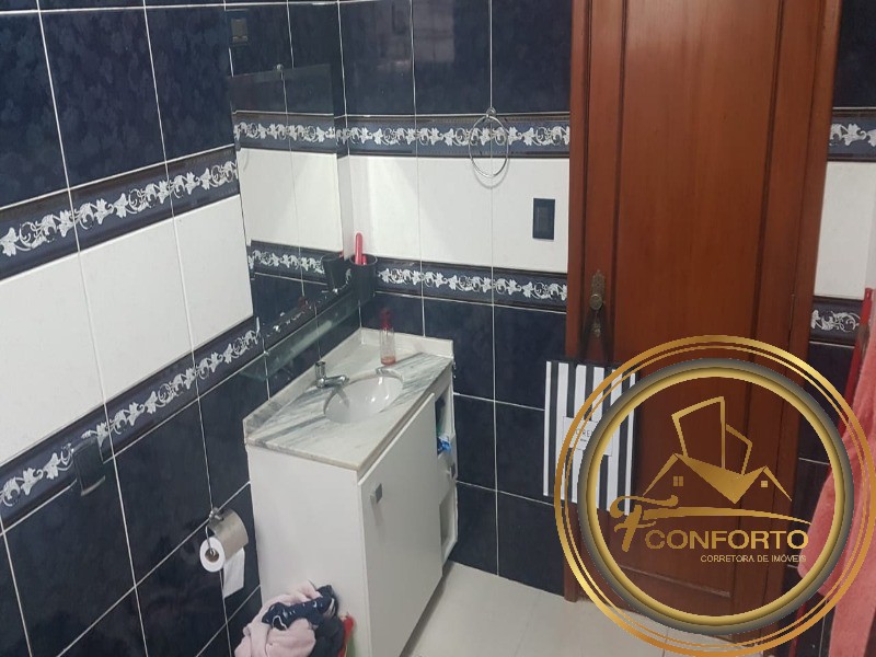 Sobrado à venda com 2 quartos, 195m² - Foto 14